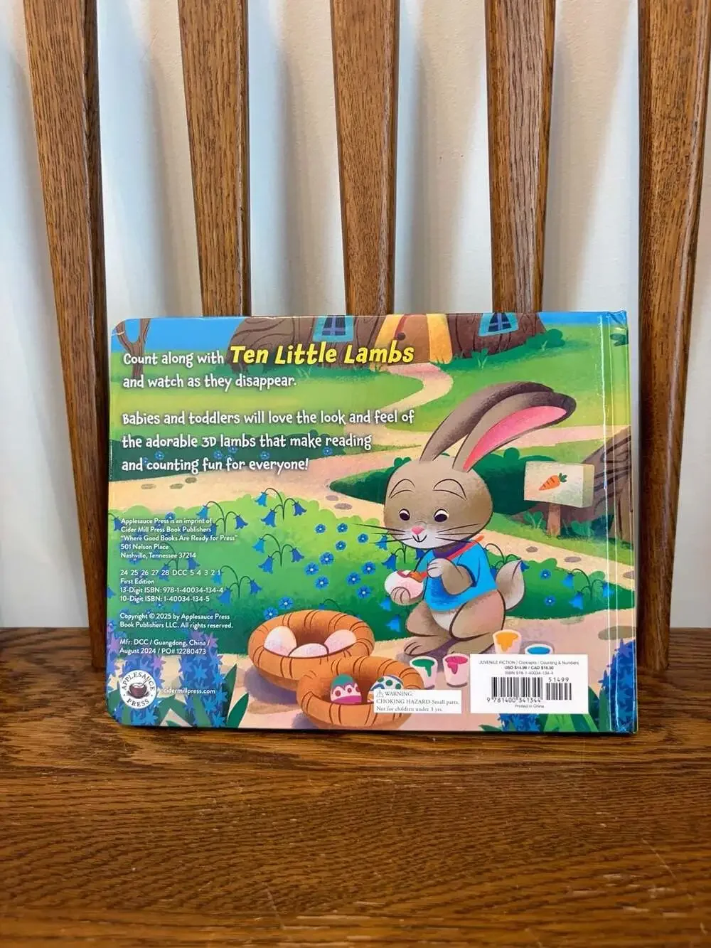 Ten Little Lambs: A Counting Storybook by Amanda Sobotka